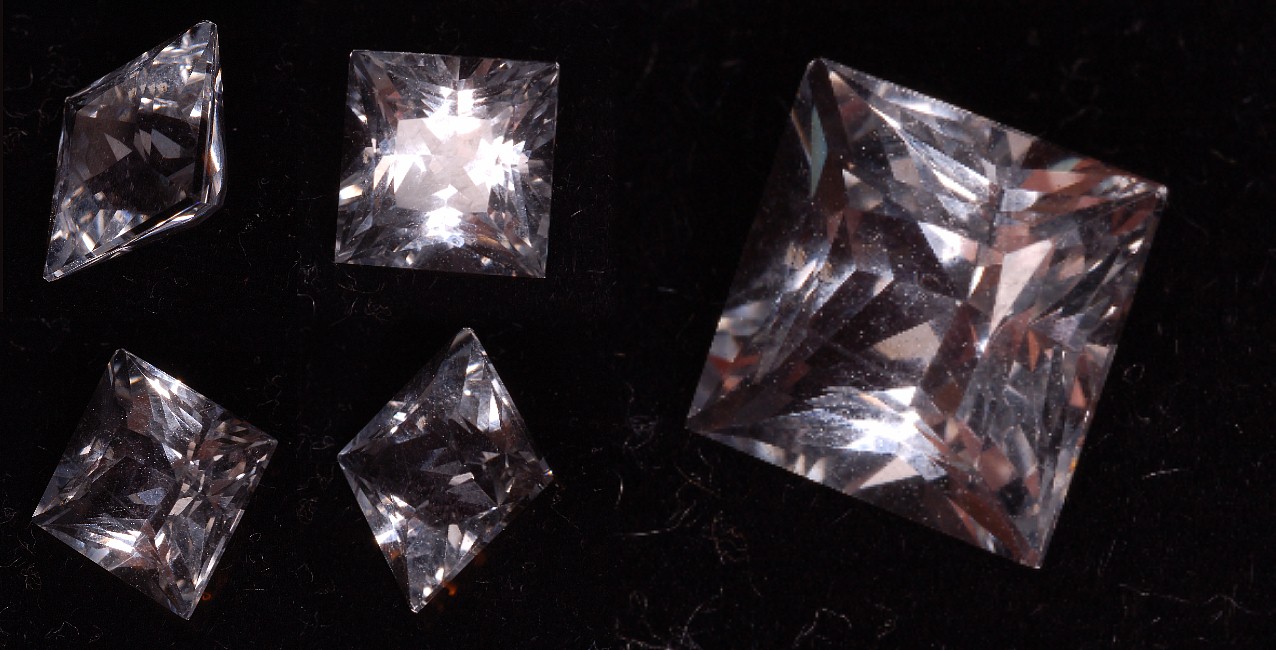 10 mm, White Topaz-princess